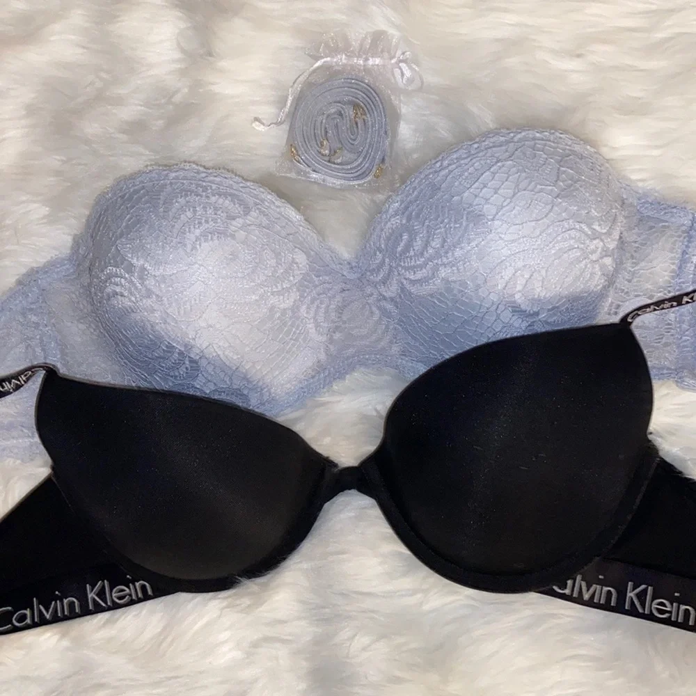 Bras - Picture 1 of 5